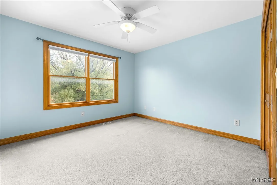 5815 Forest Creek Drive, Clarence, New York 14051, Clarence, New York 14051, 4 Bedrooms Bedrooms, 11 Rooms Rooms,2 BathroomsBathrooms,Residential,For Sale,5815 Forest Creek Drive, Clarence, New York 14051,0,B1644773