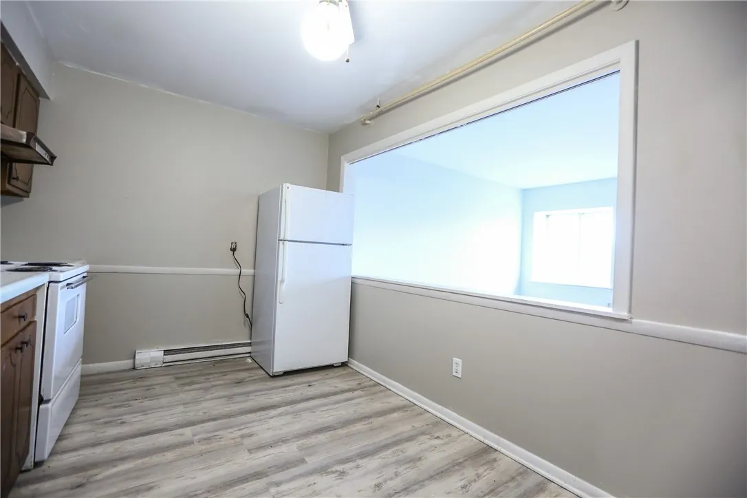 404 Main Street A10, East Rochester, New York 1444, East Rochester, New York 14445, 1 Bedroom Bedrooms, 4 Rooms Rooms,1 BathroomBathrooms,Residential Lease,Closed,404 Main Street A10, East Rochester, New York 1444,0,R1645432