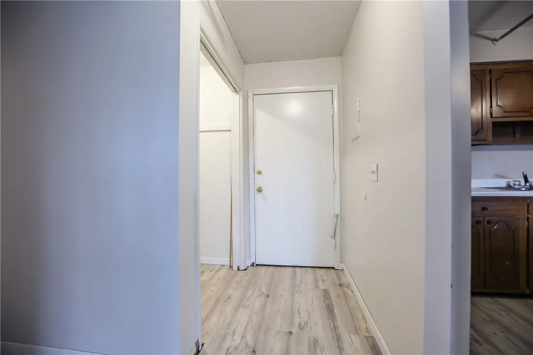 404 Main Street A10, East Rochester, New York 1444, East Rochester, New York 14445, 1 Bedroom Bedrooms, 4 Rooms Rooms,1 BathroomBathrooms,Residential Lease,Closed,404 Main Street A10, East Rochester, New York 1444,0,R1645432