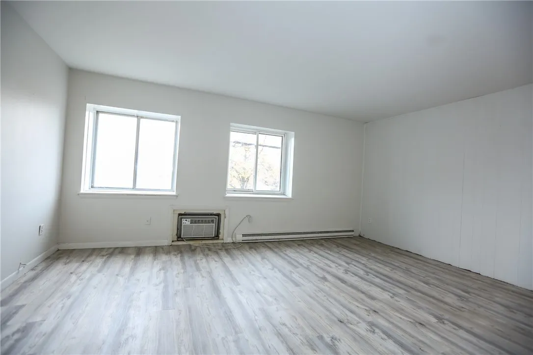 404 Main Street A10, East Rochester, New York 1444, East Rochester, New York 14445, 1 Bedroom Bedrooms, 4 Rooms Rooms,1 BathroomBathrooms,Residential Lease,Closed,404 Main Street A10, East Rochester, New York 1444,0,R1645432