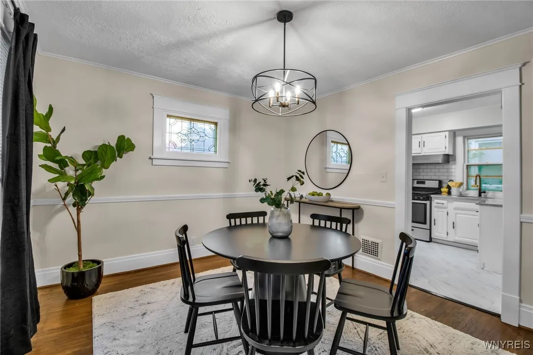 37 West Northrup Place, Buffalo, New York 14214, Buffalo, New York 14214, 3 Bedrooms Bedrooms, 7 Rooms Rooms,1 BathroomBathrooms,Residential,For Sale,37 West Northrup Place, Buffalo, New York 14214,0,B1645418