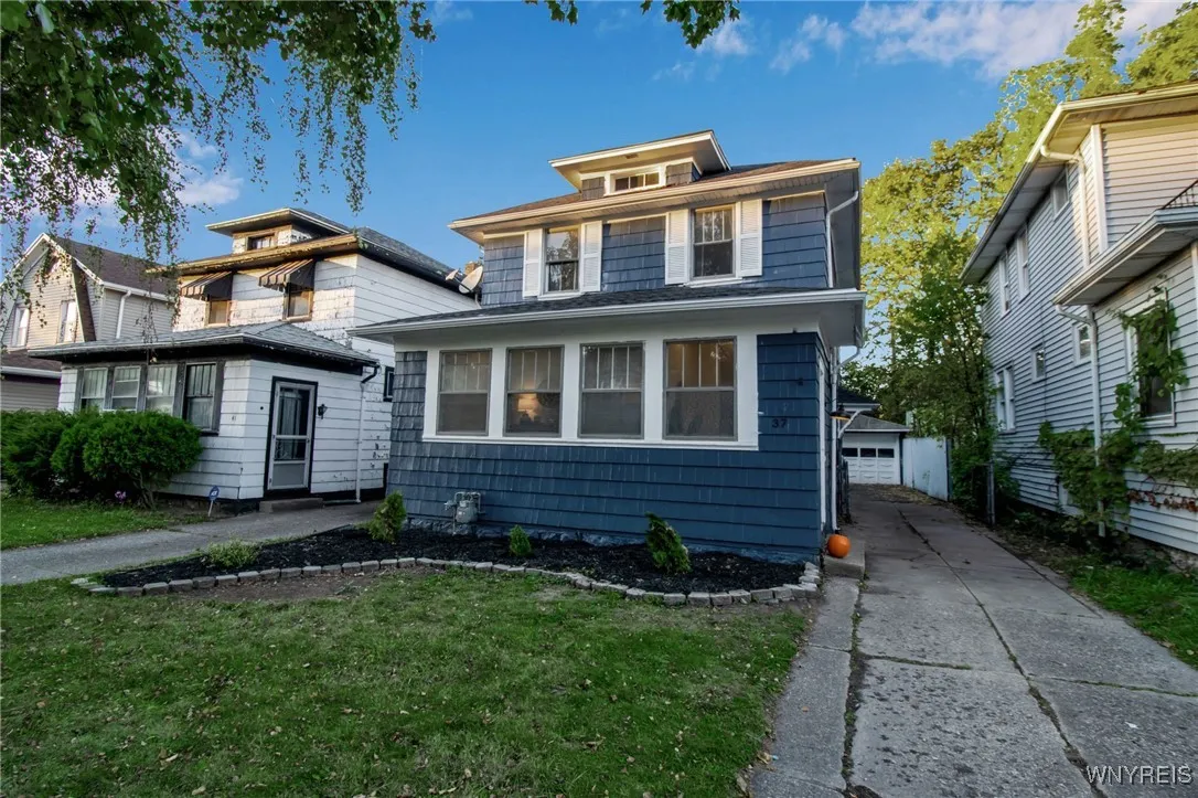 37 West Northrup Place, Buffalo, New York 14214, Buffalo, New York 14214, 3 Bedrooms Bedrooms, 7 Rooms Rooms,1 BathroomBathrooms,Residential,For Sale,37 West Northrup Place, Buffalo, New York 14214,0,B1645418