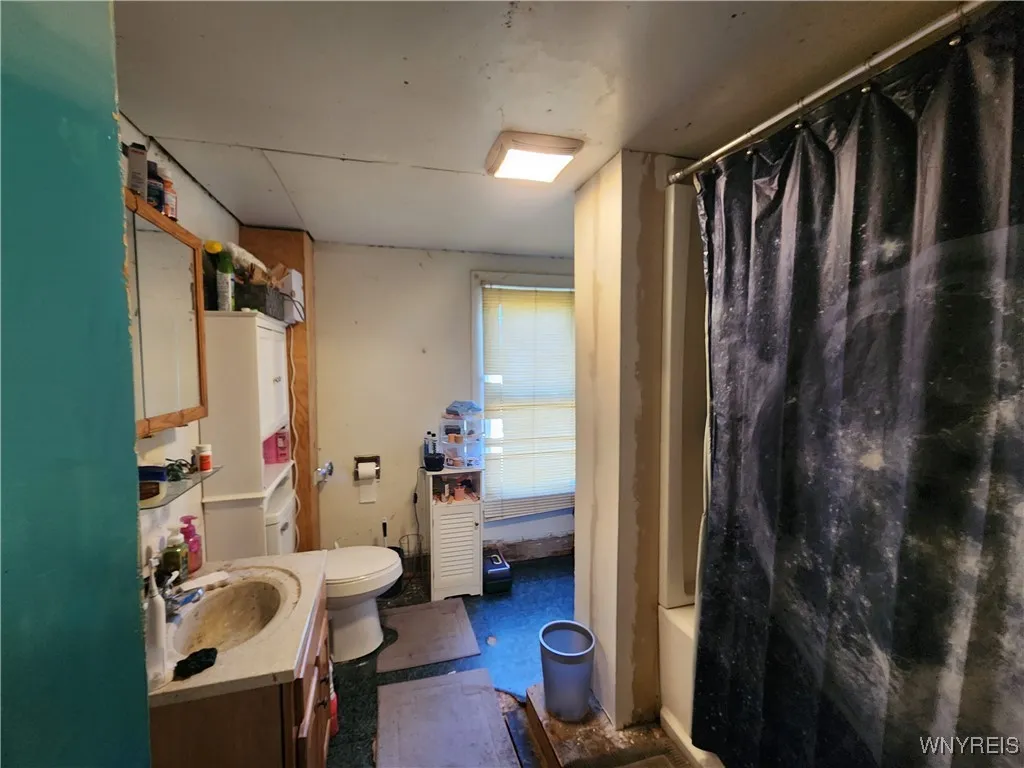 309 State Street, Auburn, New York 13021, Auburn, New York 13021, 3 Bedrooms Bedrooms, 6 Rooms Rooms,1 BathroomBathrooms,Residential,For Sale,309 State Street, Auburn, New York 13021,0,B1645434