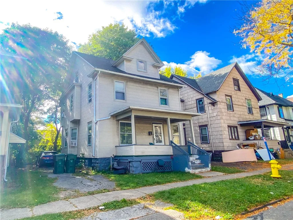 309 Emerson Street, Rochester, New York 14613, Rochester, New York 14613, 4 Bedrooms Bedrooms, 4 Rooms Rooms,1 BathroomBathrooms,Residential,For Sale,309 Emerson Street, Rochester, New York 14613,0,R1645183
