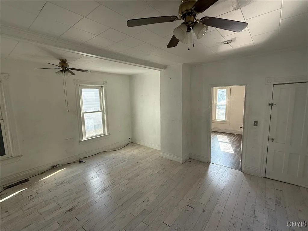 712 Roberts Street, Utica, New York 13502, Utica, New York 13502, 6 Bedrooms Bedrooms, ,2 BathroomsBathrooms,Residential,For Sale,712 Roberts Street, Utica, New York 13502,0,S1643735