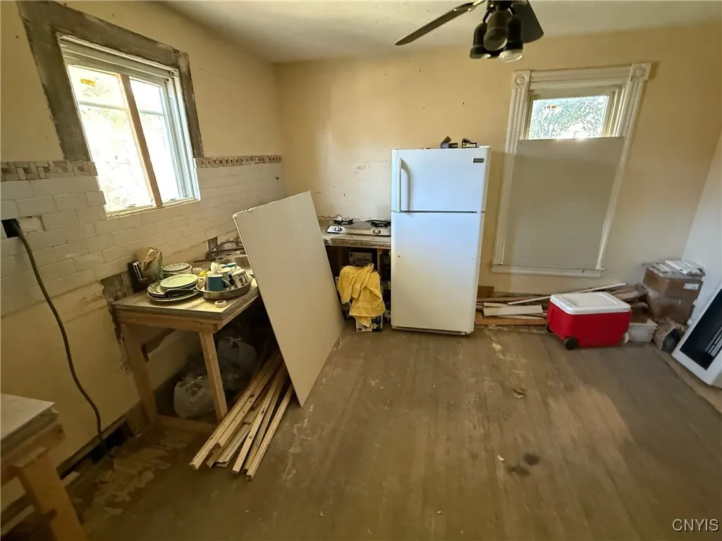 712 Roberts Street, Utica, New York 13502, Utica, New York 13502, 6 Bedrooms Bedrooms, ,2 BathroomsBathrooms,Residential,For Sale,712 Roberts Street, Utica, New York 13502,0,S1643735