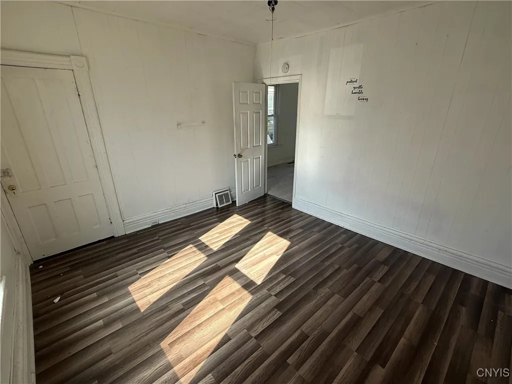 712 Roberts Street, Utica, New York 13502, Utica, New York 13502, 6 Bedrooms Bedrooms, ,2 BathroomsBathrooms,Residential,For Sale,712 Roberts Street, Utica, New York 13502,0,S1643735