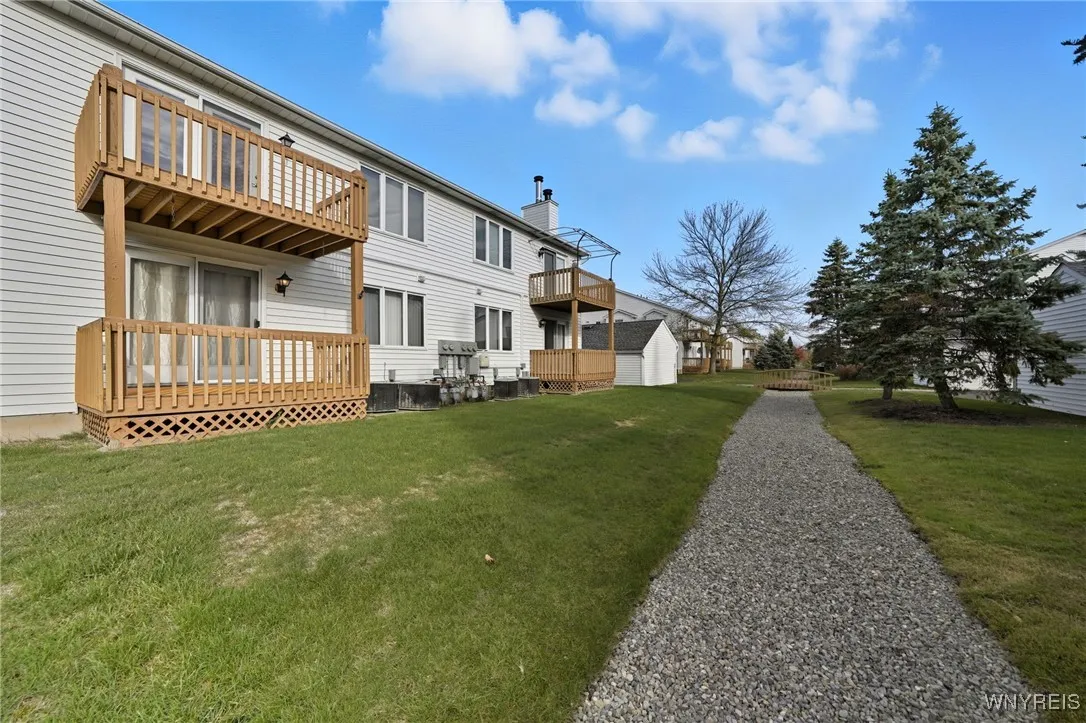 1 Beacon Park I, Amherst, New York 14228, Amherst, New York 14228, 2 Bedrooms Bedrooms, 5 Rooms Rooms,2 BathroomsBathrooms,Residential,For Sale,1 Beacon Park I, Amherst, New York 14228,0,B1645458