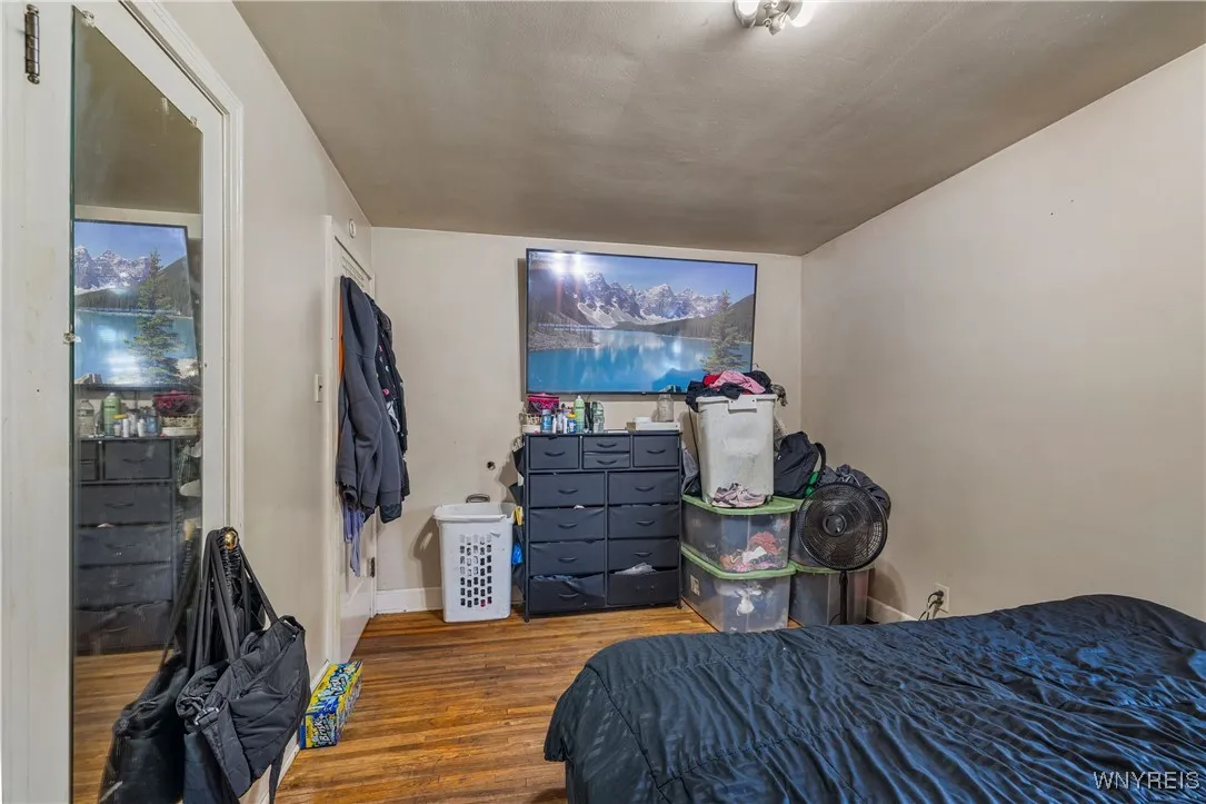 15 Chopin Place, Cheektowaga, New York 14211, Cheektowaga, New York 14211, 4 Bedrooms Bedrooms, 6 Rooms Rooms,1 BathroomBathrooms,Residential,For Sale,15 Chopin Place, Cheektowaga, New York 14211,0,B1645462