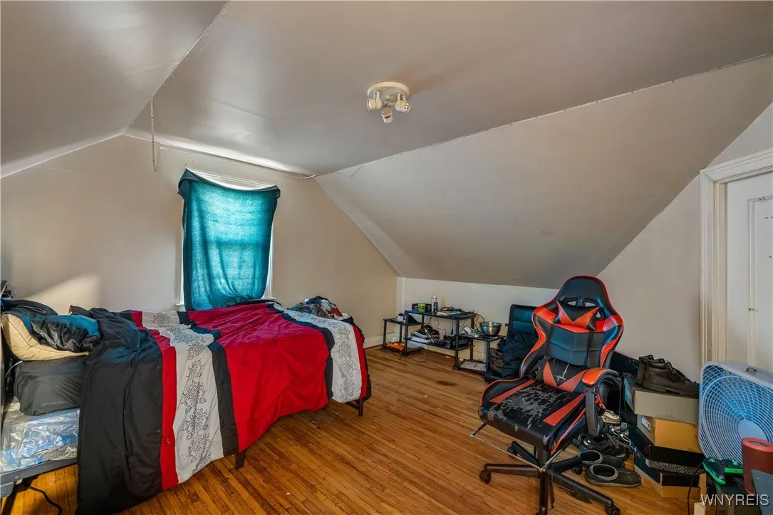 15 Chopin Place, Cheektowaga, New York 14211, Cheektowaga, New York 14211, 4 Bedrooms Bedrooms, 6 Rooms Rooms,1 BathroomBathrooms,Residential,For Sale,15 Chopin Place, Cheektowaga, New York 14211,0,B1645462