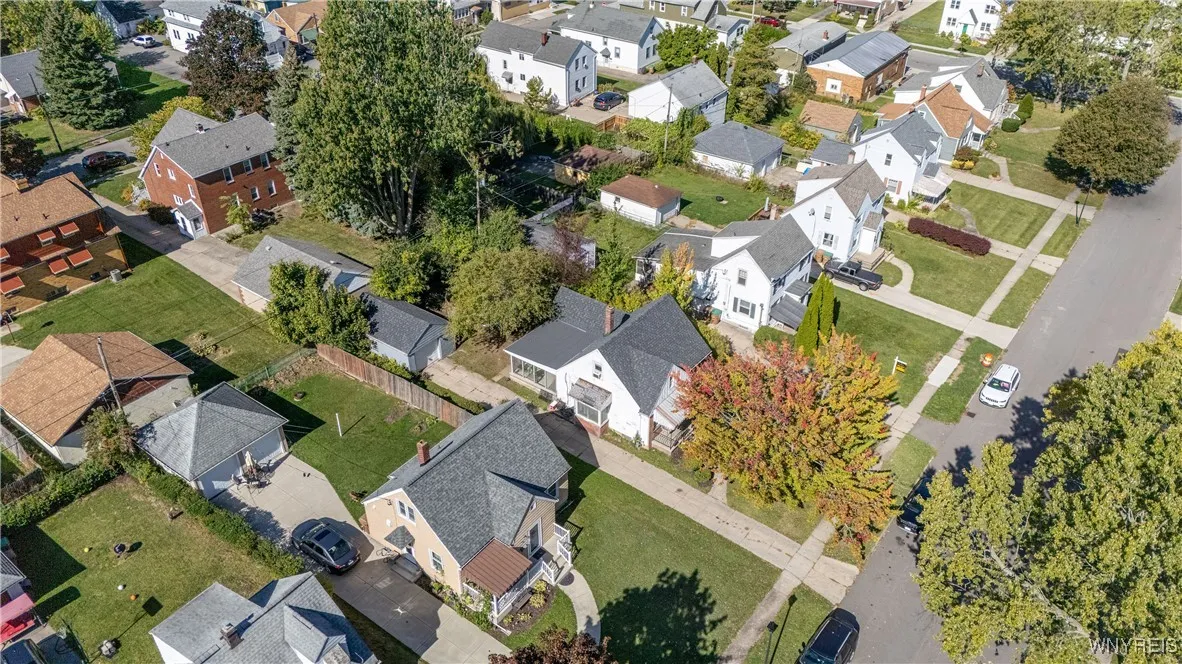 120 Leonard Post Drive, Cheektowaga, New York 1421, Cheektowaga, New York 14211, 3 Bedrooms Bedrooms, 6 Rooms Rooms,1 BathroomBathrooms,Residential,For Sale,120 Leonard Post Drive, Cheektowaga, New York 1421,0,B1645470