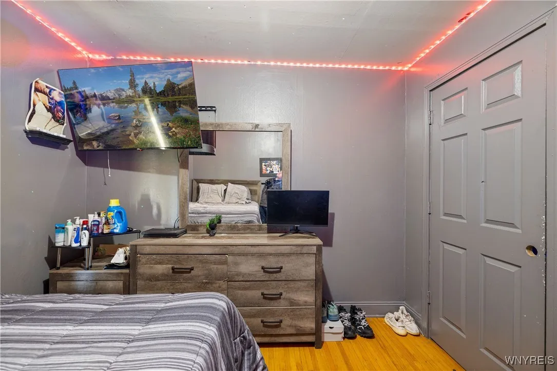 120 Leonard Post Drive, Cheektowaga, New York 1421, Cheektowaga, New York 14211, 3 Bedrooms Bedrooms, 6 Rooms Rooms,1 BathroomBathrooms,Residential,For Sale,120 Leonard Post Drive, Cheektowaga, New York 1421,0,B1645470