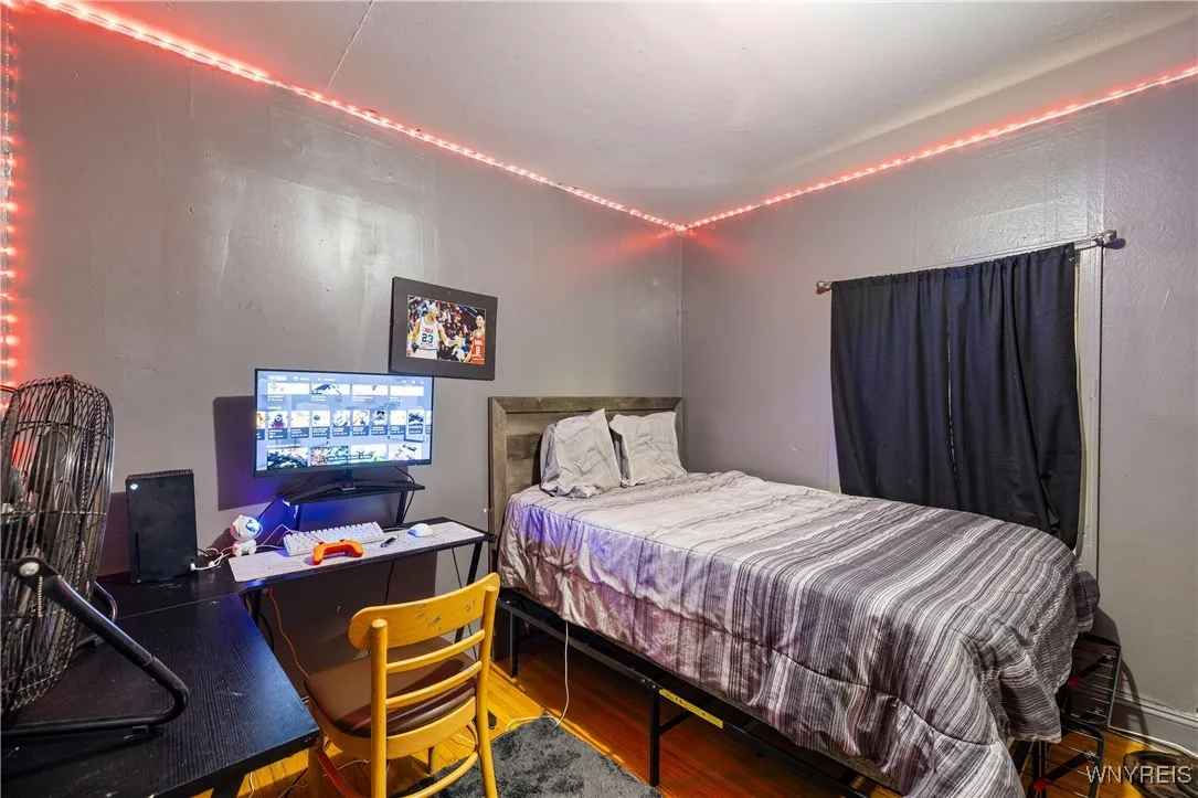 120 Leonard Post Drive, Cheektowaga, New York 1421, Cheektowaga, New York 14211, 3 Bedrooms Bedrooms, 6 Rooms Rooms,1 BathroomBathrooms,Residential,For Sale,120 Leonard Post Drive, Cheektowaga, New York 1421,0,B1645470