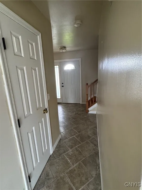 8281 Dampier Circle, Clay, New York 13090, Clay, New York 13090, 4 Bedrooms Bedrooms, 8 Rooms Rooms,2 BathroomsBathrooms,Residential Lease,Closed,8281 Dampier Circle, Clay, New York 13090,0,S1645411