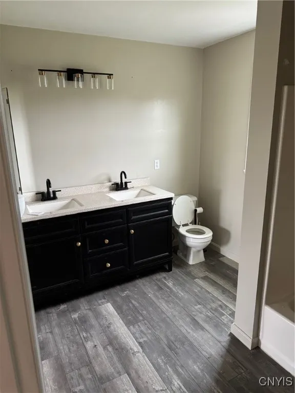 8281 Dampier Circle, Clay, New York 13090, Clay, New York 13090, 4 Bedrooms Bedrooms, 8 Rooms Rooms,2 BathroomsBathrooms,Residential Lease,Closed,8281 Dampier Circle, Clay, New York 13090,0,S1645411