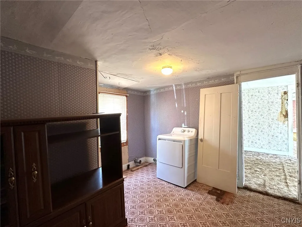 61 Mechanic Street, Angelica, New York 14709, Angelica, New York 14709, 2 Bedrooms Bedrooms, 6 Rooms Rooms,1 BathroomBathrooms,Residential,For Sale,61 Mechanic Street, Angelica, New York 14709,0,S1645479