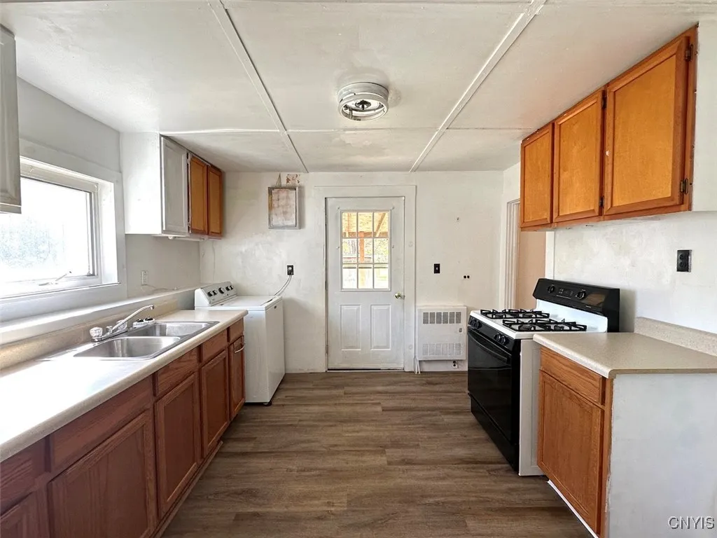 61 Mechanic Street, Angelica, New York 14709, Angelica, New York 14709, 2 Bedrooms Bedrooms, 6 Rooms Rooms,1 BathroomBathrooms,Residential,For Sale,61 Mechanic Street, Angelica, New York 14709,0,S1645479