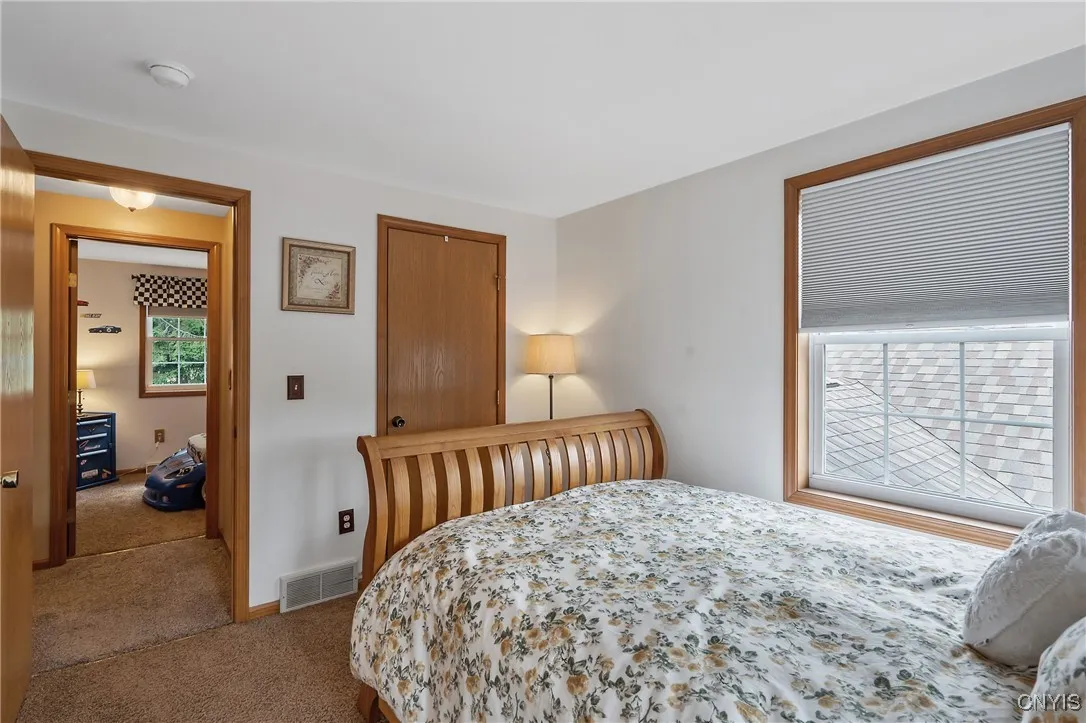 121 Nicks Way, Geddes, New York 13209, Geddes, New York 13209, 3 Bedrooms Bedrooms, 9 Rooms Rooms,2 BathroomsBathrooms,Residential,Closed,121 Nicks Way, Geddes, New York 13209,0,S1645480