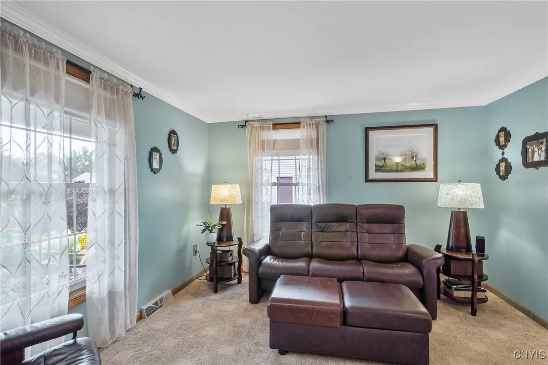 121 Nicks Way, Geddes, New York 13209, Geddes, New York 13209, 3 Bedrooms Bedrooms, 9 Rooms Rooms,2 BathroomsBathrooms,Residential,Closed,121 Nicks Way, Geddes, New York 13209,0,S1645480