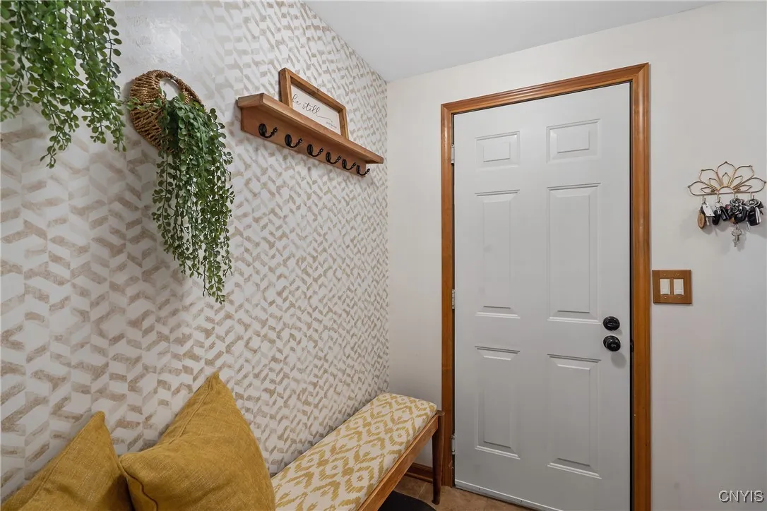 121 Nicks Way, Geddes, New York 13209, Geddes, New York 13209, 3 Bedrooms Bedrooms, 9 Rooms Rooms,2 BathroomsBathrooms,Residential,Closed,121 Nicks Way, Geddes, New York 13209,0,S1645480