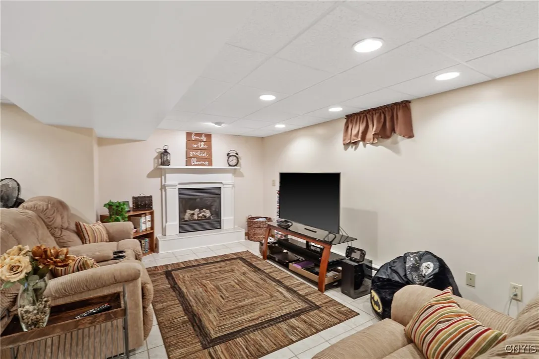 121 Nicks Way, Geddes, New York 13209, Geddes, New York 13209, 3 Bedrooms Bedrooms, 9 Rooms Rooms,2 BathroomsBathrooms,Residential,Closed,121 Nicks Way, Geddes, New York 13209,0,S1645480