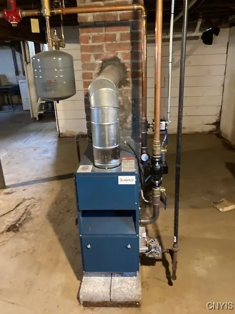 1613 Clementian Street, Utica, New York 13501, Utica, New York 13501, 3 Bedrooms Bedrooms, 6 Rooms Rooms,1 BathroomBathrooms,Residential,For Sale,1613 Clementian Street, Utica, New York 13501,0,S1645508