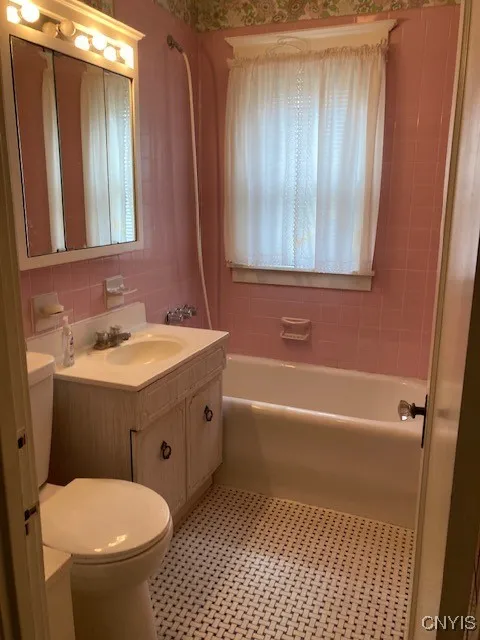 1613 Clementian Street, Utica, New York 13501, Utica, New York 13501, 3 Bedrooms Bedrooms, 6 Rooms Rooms,1 BathroomBathrooms,Residential,For Sale,1613 Clementian Street, Utica, New York 13501,0,S1645508