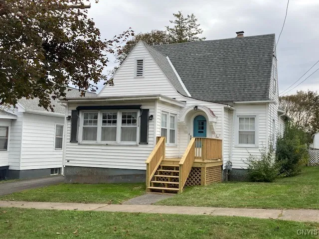 1613 Clementian Street, Utica, New York 13501, Utica, New York 13501, 3 Bedrooms Bedrooms, 6 Rooms Rooms,1 BathroomBathrooms,Residential,For Sale,1613 Clementian Street, Utica, New York 13501,0,S1645508