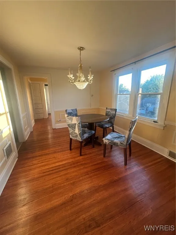 156 Eiseman Avenue 1, Tonawanda, New York 14217, Tonawanda, New York 14217, 2 Bedrooms Bedrooms, 6 Rooms Rooms,1 BathroomBathrooms,Residential Lease,Closed,156 Eiseman Avenue 1, Tonawanda, New York 14217,0,B1645423