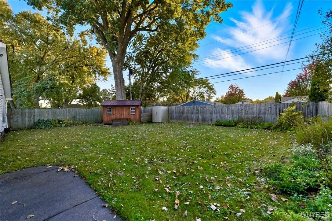 144 Heritage Road, Tonawanda, New York 14150, Tonawanda, New York 14150, 4 Bedrooms Bedrooms, 8 Rooms Rooms,2 BathroomsBathrooms,Residential,For Sale,144 Heritage Road, Tonawanda, New York 14150,0,B1643842
