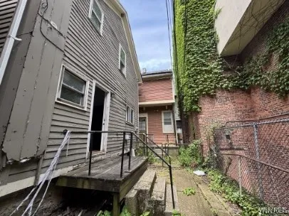 105 Mariner Street, Buffalo, New York 14201, Buffalo, New York 14201, 3 Bedrooms Bedrooms, 6 Rooms Rooms,1 BathroomBathrooms,Residential Lease,For Rent,105 Mariner Street, Buffalo, New York 14201,0,B1645254