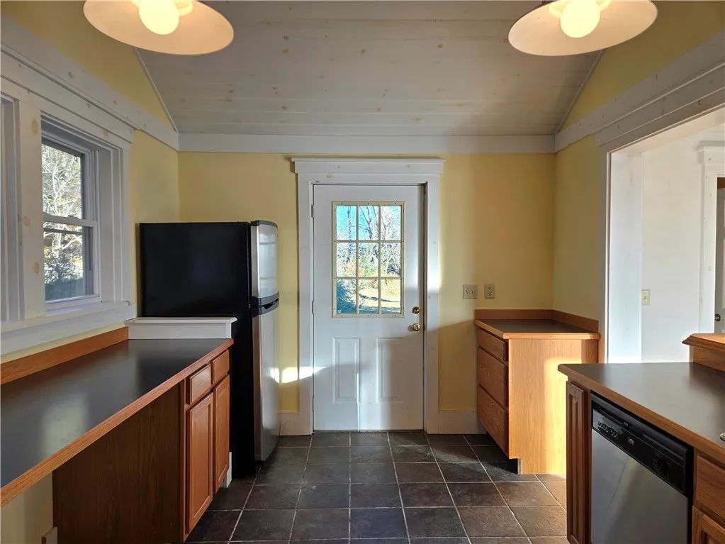 156 Lee Lane, Hamden, New York 13856, Hamden, New York 13856, 3 Bedrooms Bedrooms, 7 Rooms Rooms,2 BathroomsBathrooms,Residential,For Sale,156 Lee Lane, Hamden, New York 13856,0,R1645481