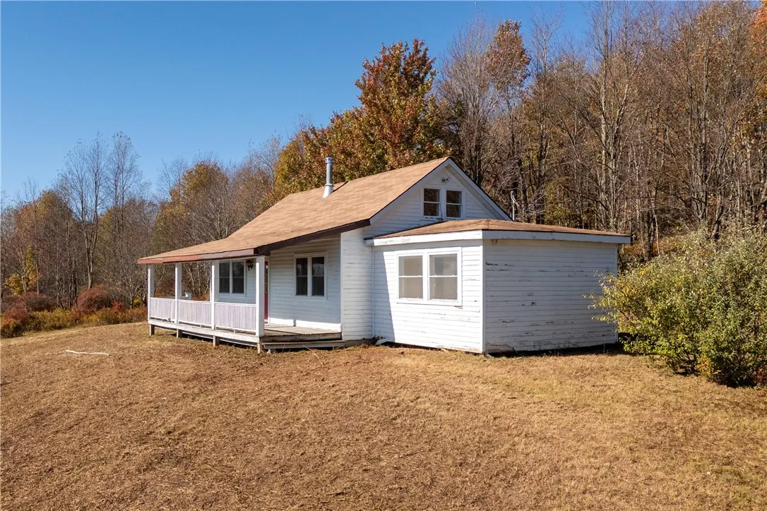 156 Lee Lane, Hamden, New York 13856, Hamden, New York 13856, 3 Bedrooms Bedrooms, 7 Rooms Rooms,2 BathroomsBathrooms,Residential,For Sale,156 Lee Lane, Hamden, New York 13856,0,R1645481