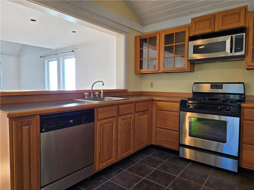 156 Lee Lane, Hamden, New York 13856, Hamden, New York 13856, 3 Bedrooms Bedrooms, 7 Rooms Rooms,2 BathroomsBathrooms,Residential,For Sale,156 Lee Lane, Hamden, New York 13856,0,R1645481