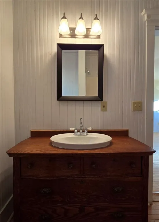 156 Lee Lane, Hamden, New York 13856, Hamden, New York 13856, 3 Bedrooms Bedrooms, 7 Rooms Rooms,2 BathroomsBathrooms,Residential,For Sale,156 Lee Lane, Hamden, New York 13856,0,R1645481