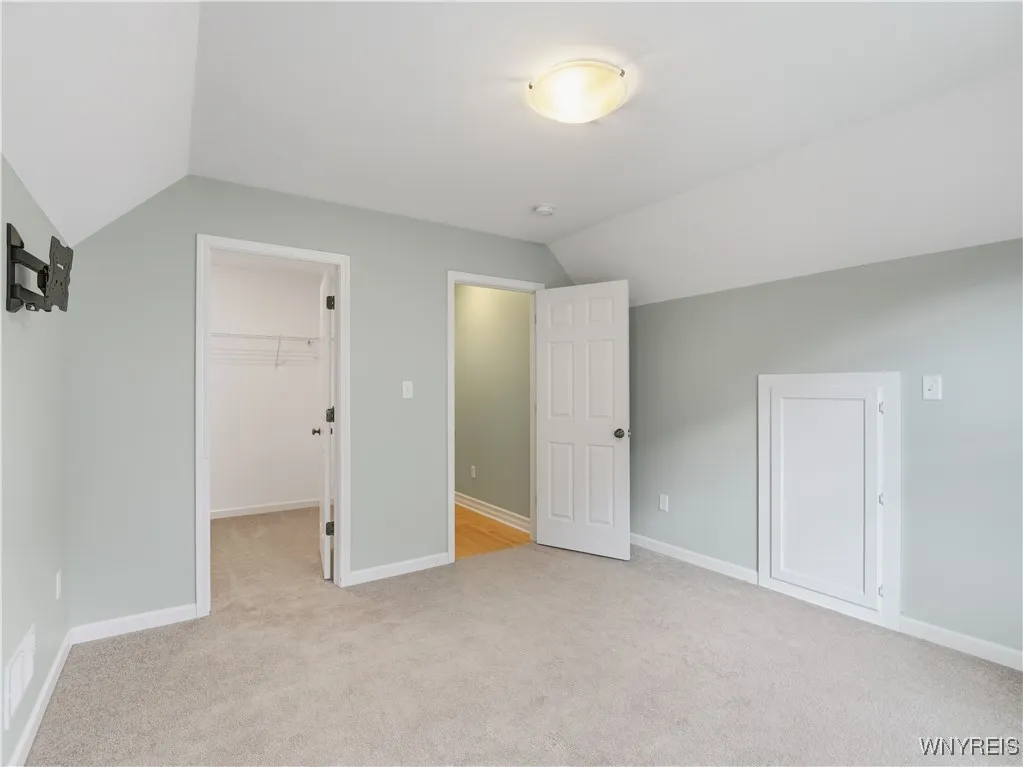 2284 Agassiz Drive, Hamburg, New York 14085, Hamburg, New York 14085, 4 Bedrooms Bedrooms, 9 Rooms Rooms,3 BathroomsBathrooms,Residential,For Sale,2284 Agassiz Drive, Hamburg, New York 14085,0,B1645347