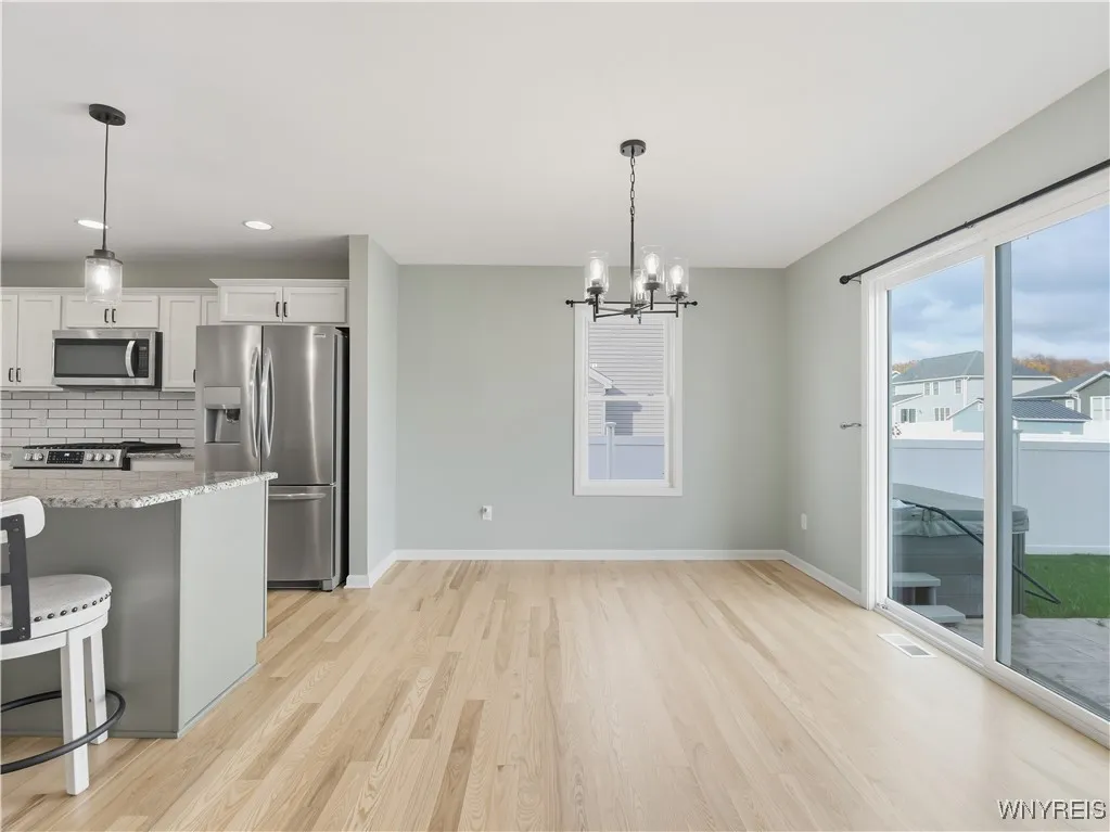 2284 Agassiz Drive, Hamburg, New York 14085, Hamburg, New York 14085, 4 Bedrooms Bedrooms, 9 Rooms Rooms,3 BathroomsBathrooms,Residential,For Sale,2284 Agassiz Drive, Hamburg, New York 14085,0,B1645347