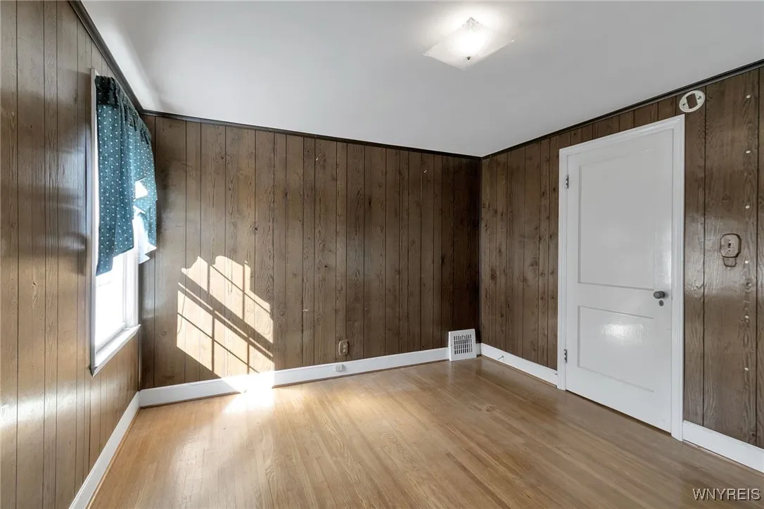 103 Fairbanks Avenue, Tonawanda, New York 14223, Tonawanda, New York 14223, 3 Bedrooms Bedrooms, 6 Rooms Rooms,1 BathroomBathrooms,Residential,For Sale,103 Fairbanks Avenue, Tonawanda, New York 14223,0,B1644494