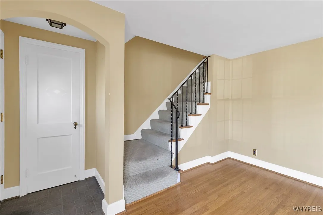 103 Fairbanks Avenue, Tonawanda, New York 14223, Tonawanda, New York 14223, 3 Bedrooms Bedrooms, 6 Rooms Rooms,1 BathroomBathrooms,Residential,For Sale,103 Fairbanks Avenue, Tonawanda, New York 14223,0,B1644494
