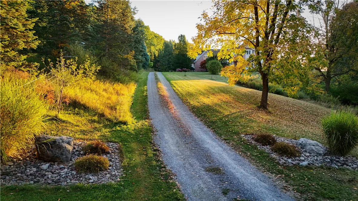 7592 North Road, Victor, New York 14564, Victor, New York 14564, 3 Bedrooms Bedrooms, 15 Rooms Rooms,2 BathroomsBathrooms,Residential,For Sale,7592 North Road, Victor, New York 14564,0,R1645536