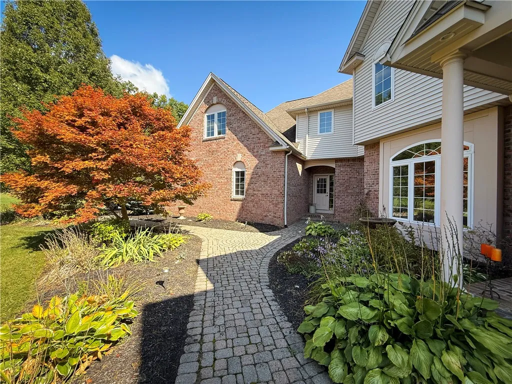 7592 North Road, Victor, New York 14564, Victor, New York 14564, 3 Bedrooms Bedrooms, 15 Rooms Rooms,2 BathroomsBathrooms,Residential,For Sale,7592 North Road, Victor, New York 14564,0,R1645536