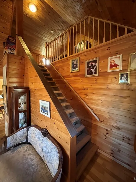 3021 Tedle Brook Road, Harpersfield, New York 1209, Harpersfield, New York 12093, 2 Bedrooms Bedrooms, 10 Rooms Rooms,1 BathroomBathrooms,Residential,For Sale,3021 Tedle Brook Road, Harpersfield, New York 1209,0,R1645250