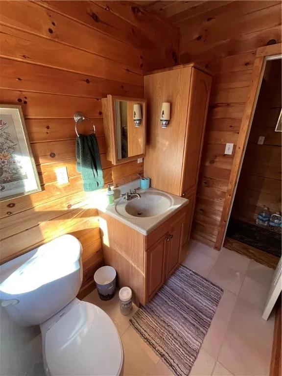 3021 Tedle Brook Road, Harpersfield, New York 1209, Harpersfield, New York 12093, 2 Bedrooms Bedrooms, 10 Rooms Rooms,1 BathroomBathrooms,Residential,For Sale,3021 Tedle Brook Road, Harpersfield, New York 1209,0,R1645250