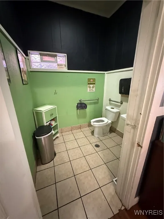 1213 Ridge Road, Lackawanna, New York 14218, Lackawanna, New York 14218, ,Commercial Sale,For Sale,1213 Ridge Road, Lackawanna, New York 14218,0,B1645483