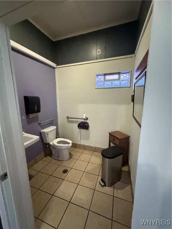 1213 Ridge Road, Lackawanna, New York 14218, Lackawanna, New York 14218, ,Commercial Sale,For Sale,1213 Ridge Road, Lackawanna, New York 14218,0,B1645483