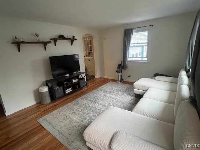 302 Twin Elms Lane, Clay, New York 13212, Clay, New York 13212, 3 Bedrooms Bedrooms, 6 Rooms Rooms,1 BathroomBathrooms,Residential Lease,For Rent,302 Twin Elms Lane, Clay, New York 13212,0,S1645561