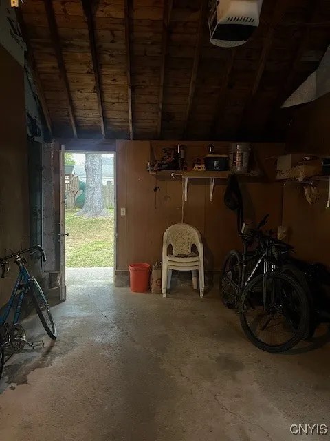 302 Twin Elms Lane, Clay, New York 13212, Clay, New York 13212, 3 Bedrooms Bedrooms, 6 Rooms Rooms,1 BathroomBathrooms,Residential Lease,For Rent,302 Twin Elms Lane, Clay, New York 13212,0,S1645561