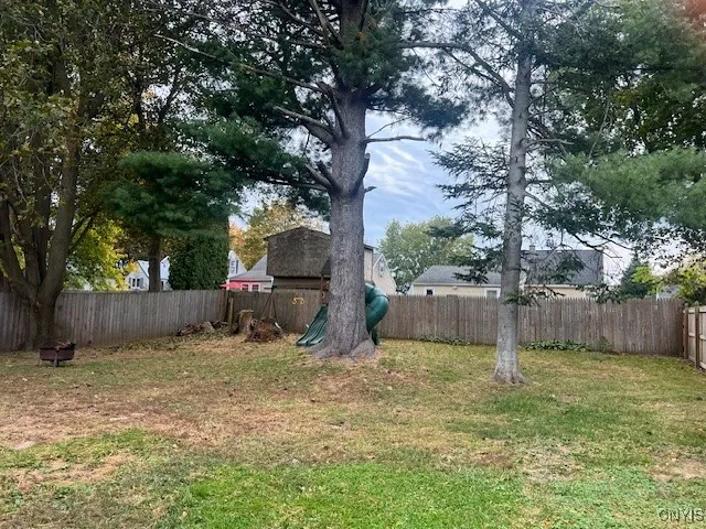 302 Twin Elms Lane, Clay, New York 13212, Clay, New York 13212, 3 Bedrooms Bedrooms, 6 Rooms Rooms,1 BathroomBathrooms,Residential Lease,For Rent,302 Twin Elms Lane, Clay, New York 13212,0,S1645561