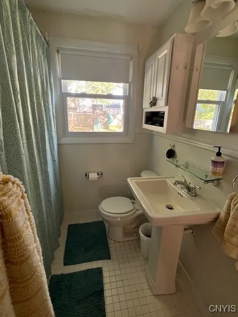 302 Twin Elms Lane, Clay, New York 13212, Clay, New York 13212, 3 Bedrooms Bedrooms, 6 Rooms Rooms,1 BathroomBathrooms,Residential Lease,For Rent,302 Twin Elms Lane, Clay, New York 13212,0,S1645561