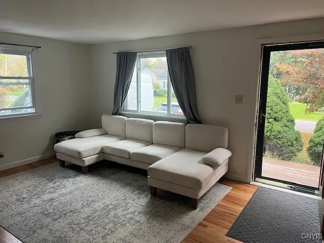 302 Twin Elms Lane, Clay, New York 13212, Clay, New York 13212, 3 Bedrooms Bedrooms, 6 Rooms Rooms,1 BathroomBathrooms,Residential Lease,For Rent,302 Twin Elms Lane, Clay, New York 13212,0,S1645561